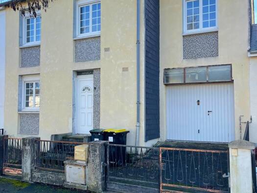 Maison à vendre 190 000 € 7 pièces 5 chambres 142 m² 377 m² de terrain Gibjoncs Bourges 18000