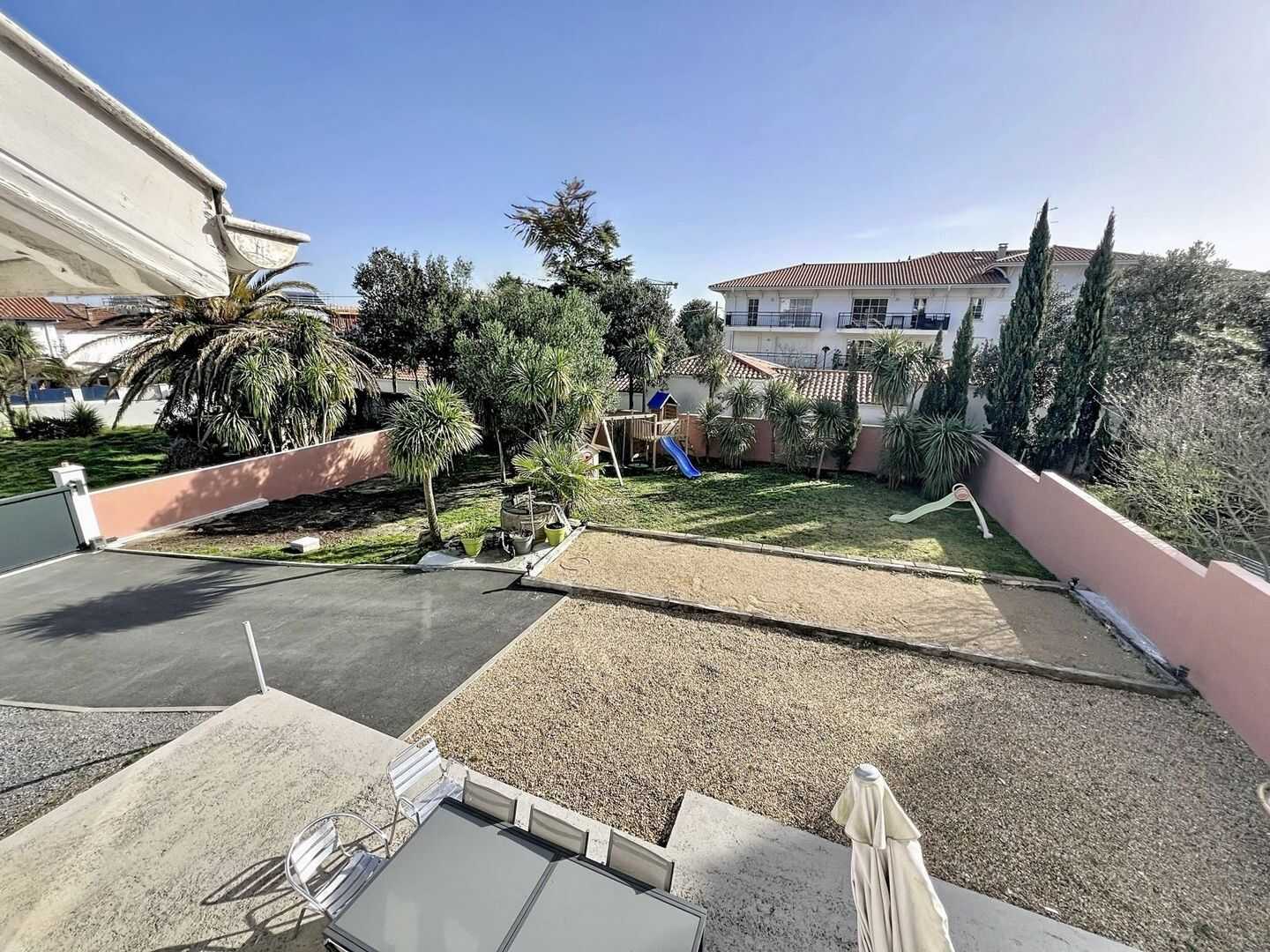 Maison 6 pièces 135 m² · à Anglet · 135 m² · 950 000 €