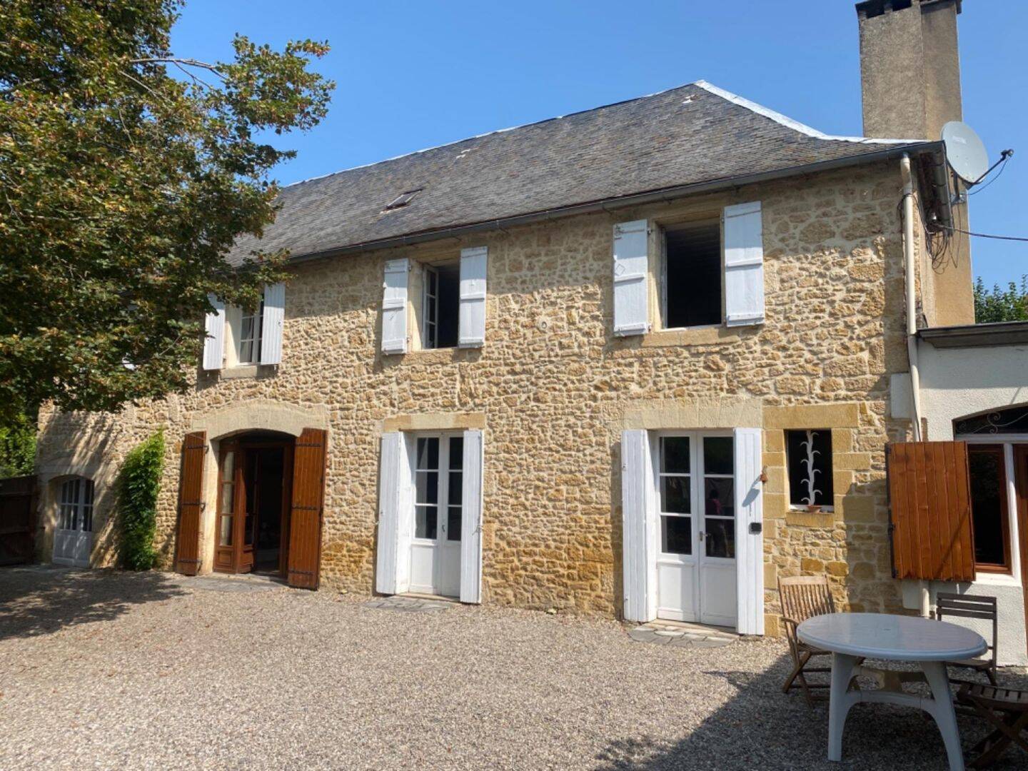 Maison 200 m² · à Coux Et Bigaroque-Mouzens · 200 m² · 339 000 €