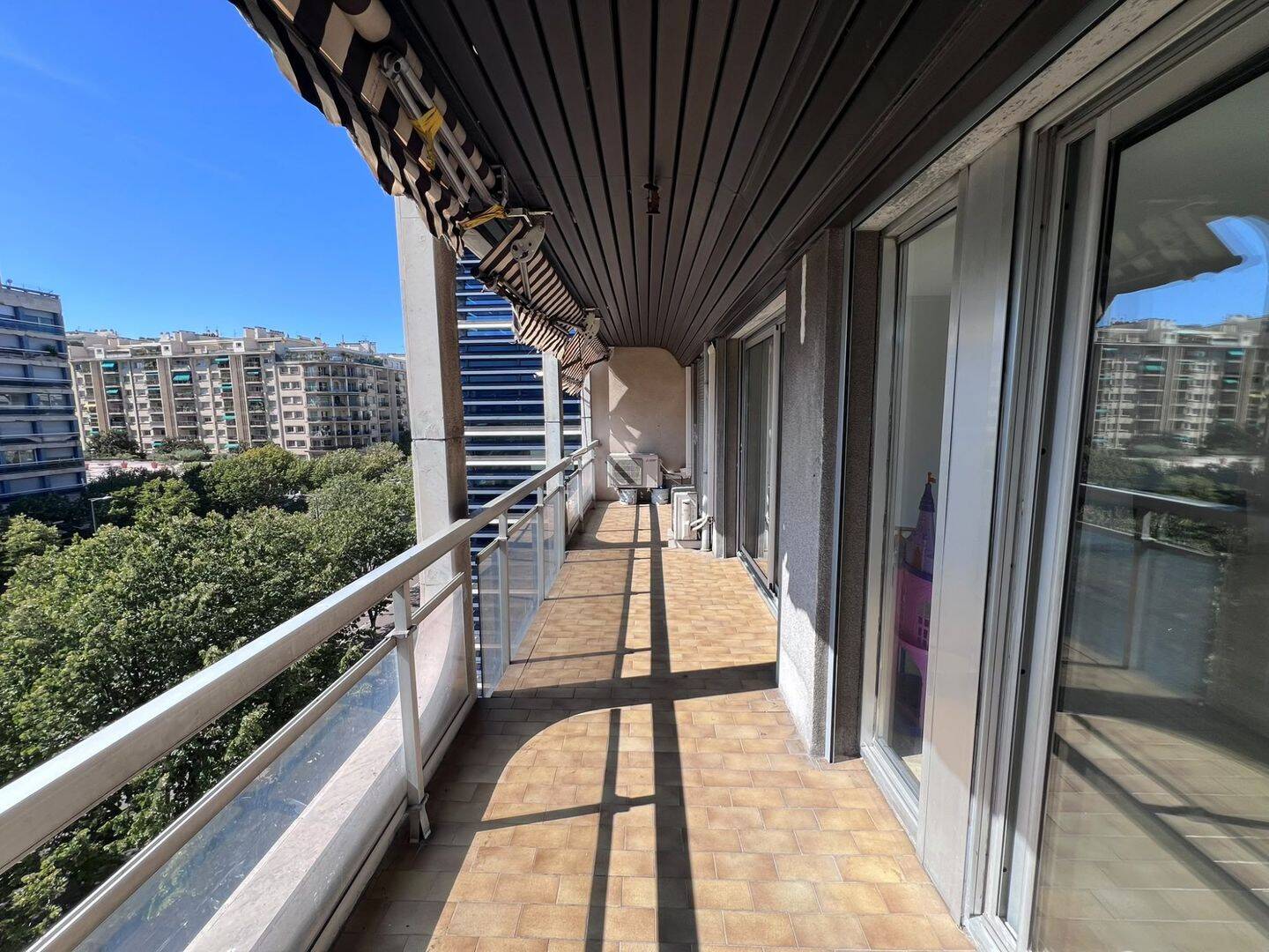 Appartement 3 pièces 81 m² · à Marseille 8ème Arrondissement · 81,3 m² · 1 650 €/mois