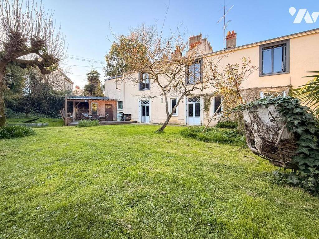 Maison 6 pièces 160 m² · à Nantes · 160 m² · 759 900 €