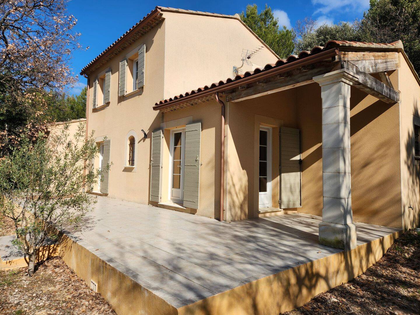 Maison 4 pièces 105 m² · à Mérindol-les-Oliviers · 105 m² · 349 000 €