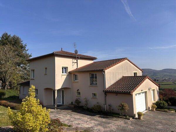 Maison 5 pièces 251 m² · à Cluny · 251 m² · 570 000 €