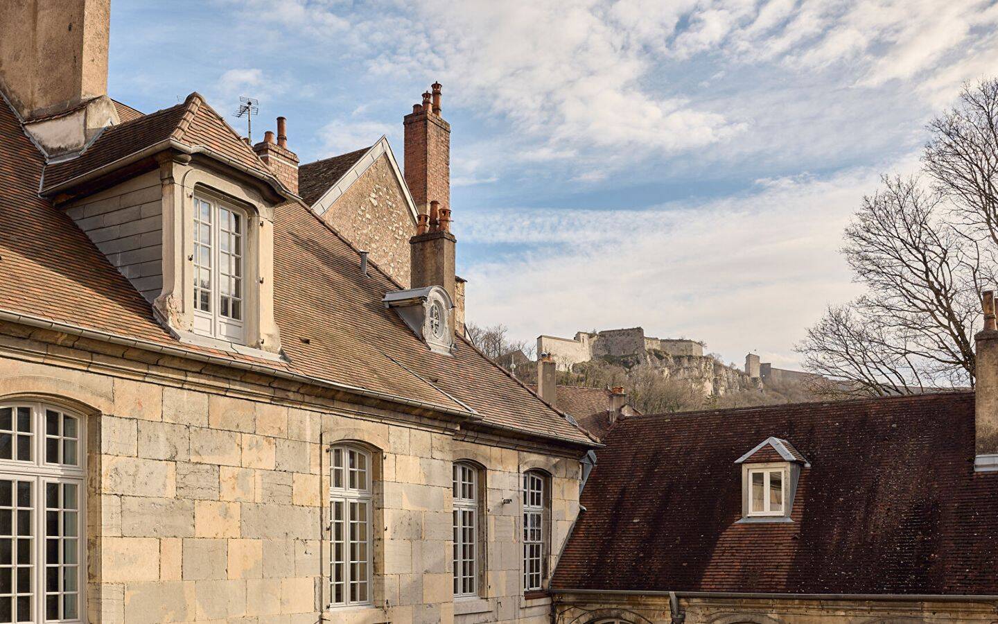 Appartement 8 pièces 274 m² · à Besançon · 274,3 m² · 625 000 €