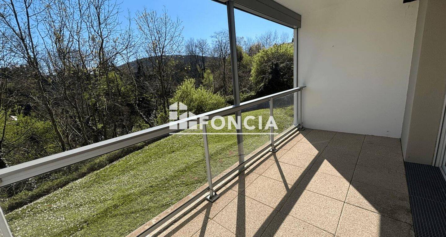 Appartement 2 pièces 47 m² · à Albigny-sur-Saône · 47,2 m² · 698 €