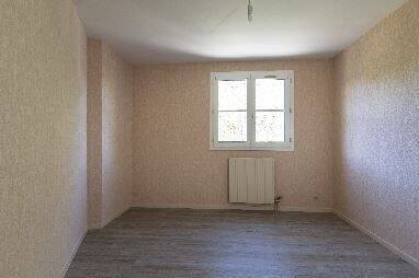 Appartement 4 pièces 93 m² · à Issoudun · 93 m² · 573 €