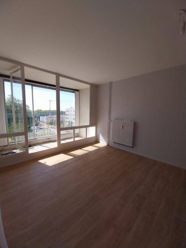 Appartement 4 pièces 84 m² · à Chenôve · 84 m² · 656 €/mois