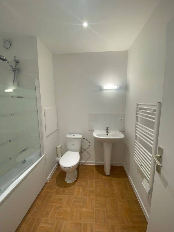 Appartement 1 pièce 30 m² · à Le Kremlin-Bicêtre · 30 m² · 807 €