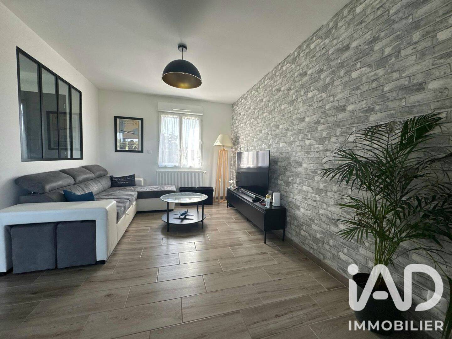 Maison 4 pièces 93 m² · à Villeperdue · 92,8 m² · 272 500 €
