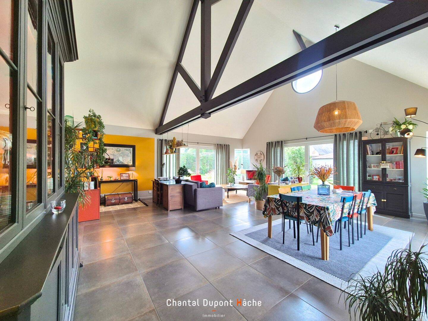 Maison 7 pièces 220 m² · à Chartres · 220 m² · 399 000 €