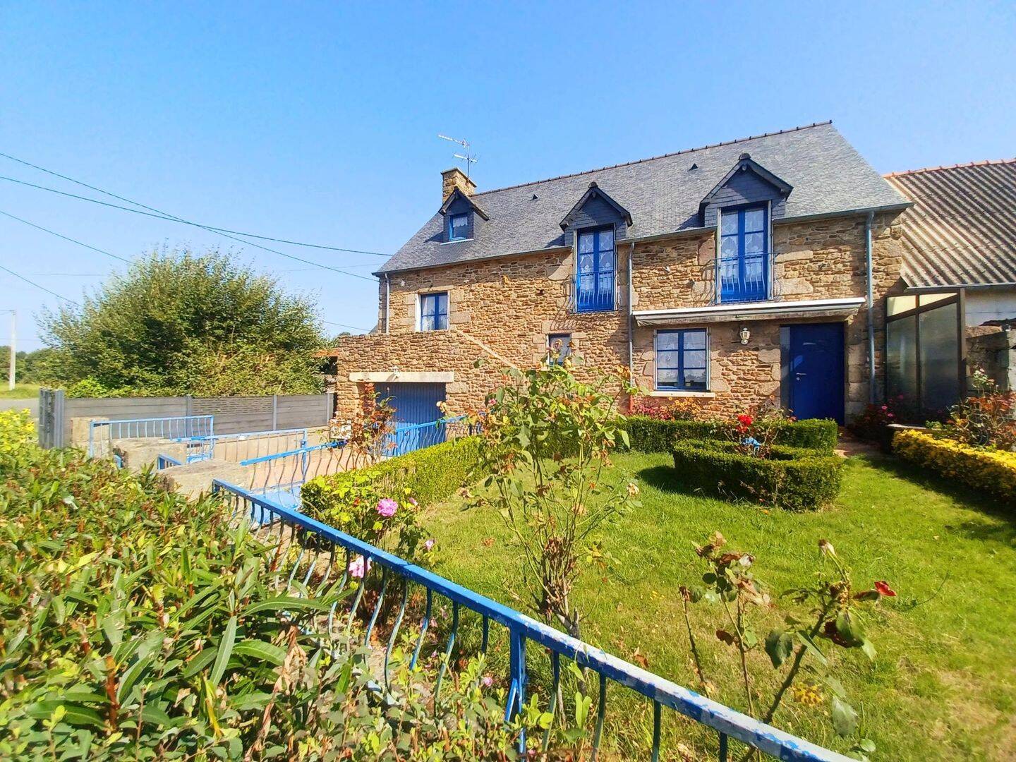 Maison 6 pièces 138 m² · à La Boussac · 138 m² · 180 000 €