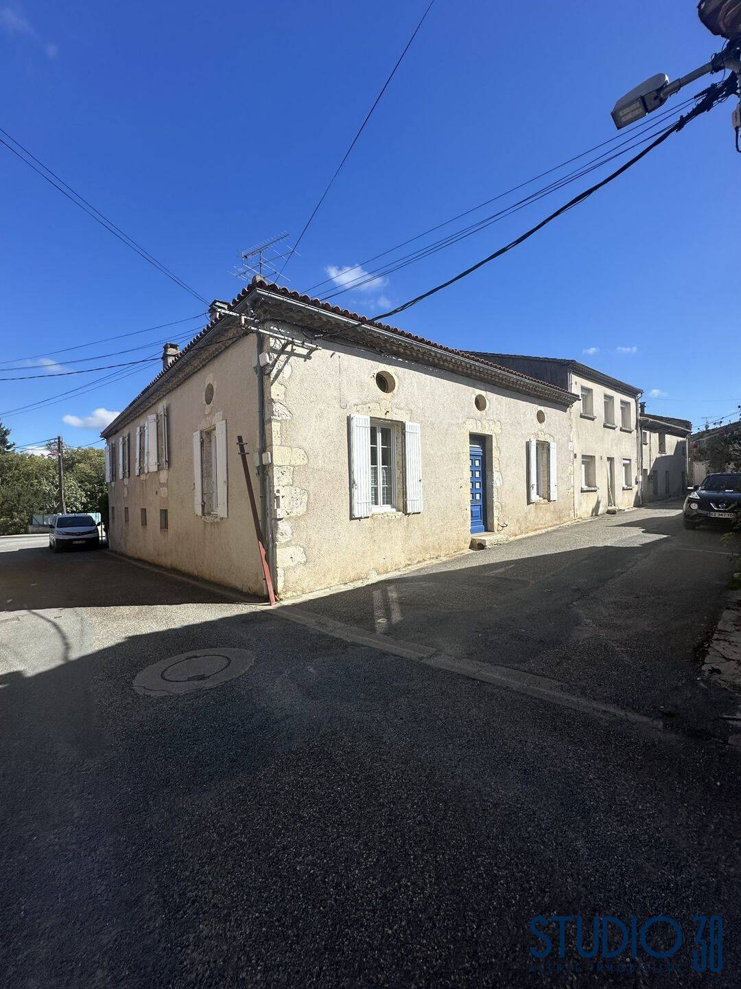 Maison 6 pièces 178 m² · à Laroque-Timbaut · 178 m² · 150 940 €
