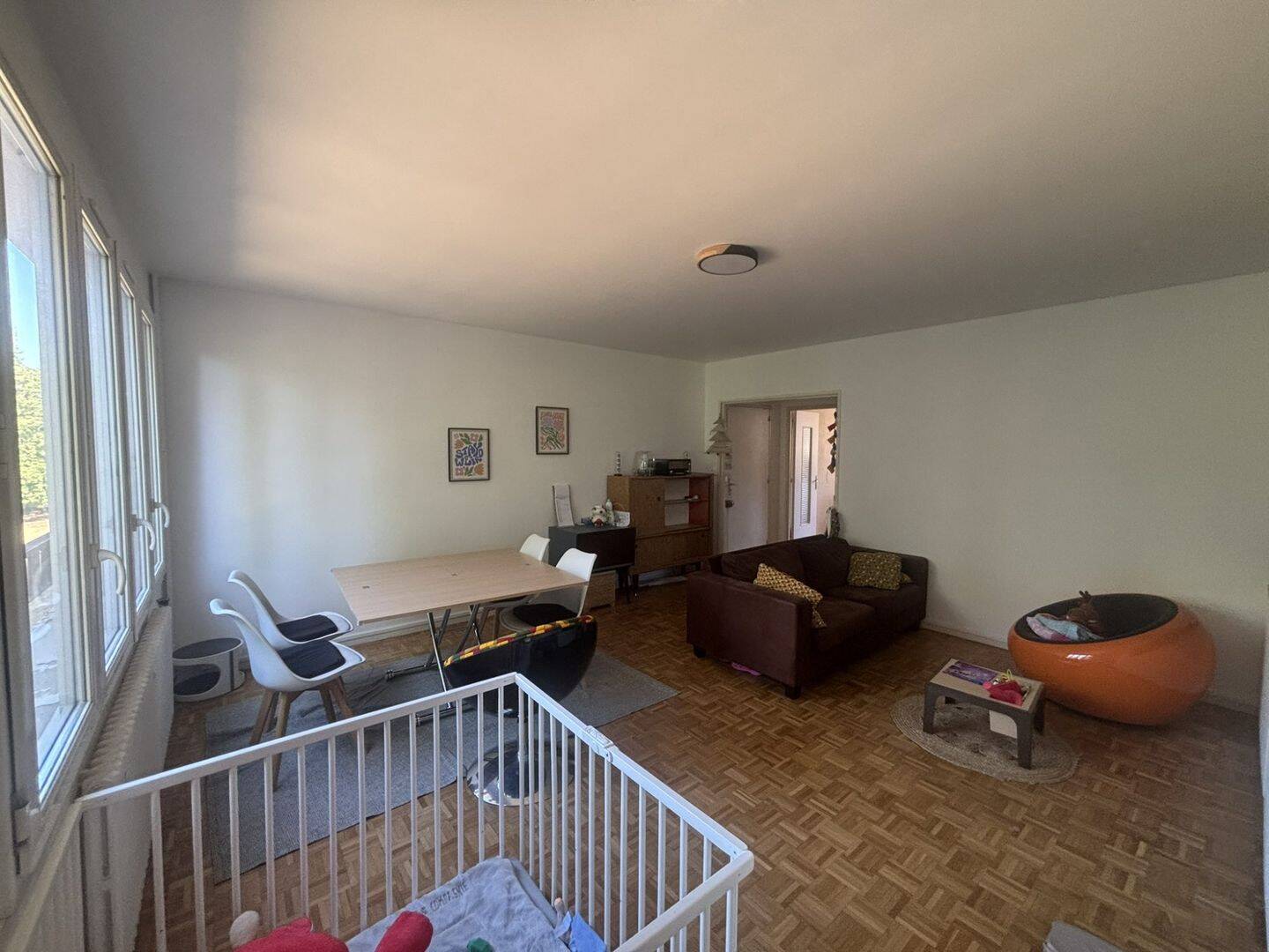 Appartement 3 pièces 74 m² · à Aubergenville · 73,6 m² · 1 100 €