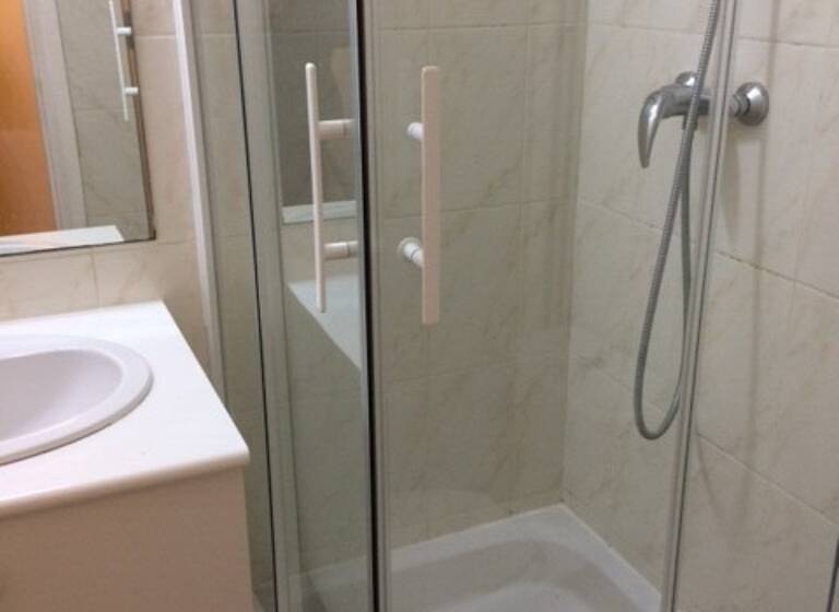 Appartement à louer 950 € 2 pièces 34 m²<br/>superficie 2<br/>étages Saint Louis Versailles 78000