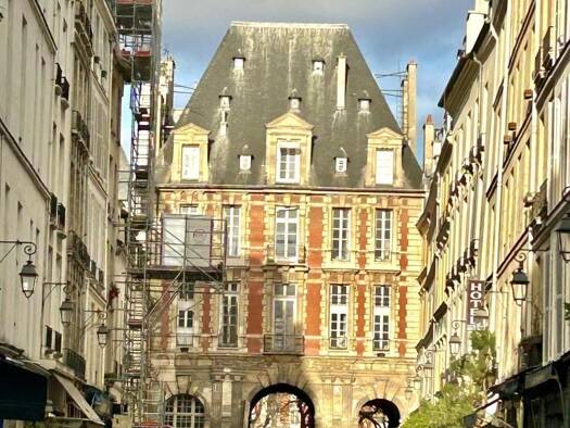 Appartement à vendre 840 000 € 2 pièces 1 chambre 62,6 m² 3ème étage Paris 4ème arrondissement 75004