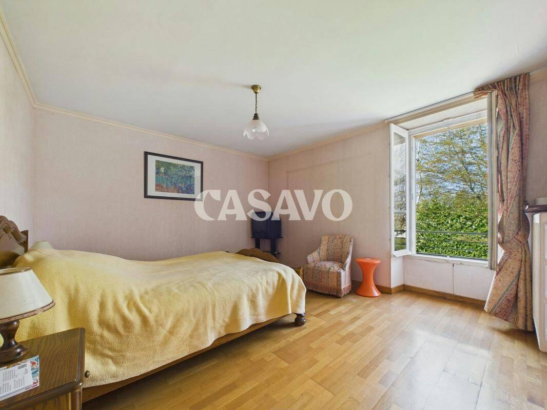 Maison 6 pièces 158 m² · à Bouguenais · 158 m² · 376 900 €