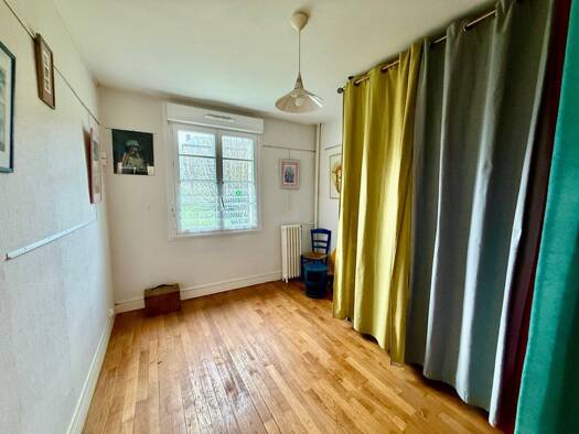 Appartement à vendre 85 000 € 4 pièces 2 chambres 81 m² Étage 1/2 Saint Genest-La Butte Nevers 58000