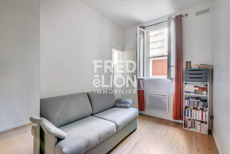 Appartement à vendre 132 000 € 1 pièce 15 m² RDC/5 Télégraphe-Pelleport Saint Fargeau Paris 20ème 75020