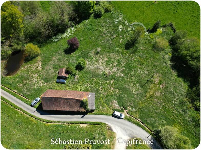 Maison à vendre 59 000 € 2 pièces 1 chambre 40 m² 5 712 m² de terrain Chalais 24800