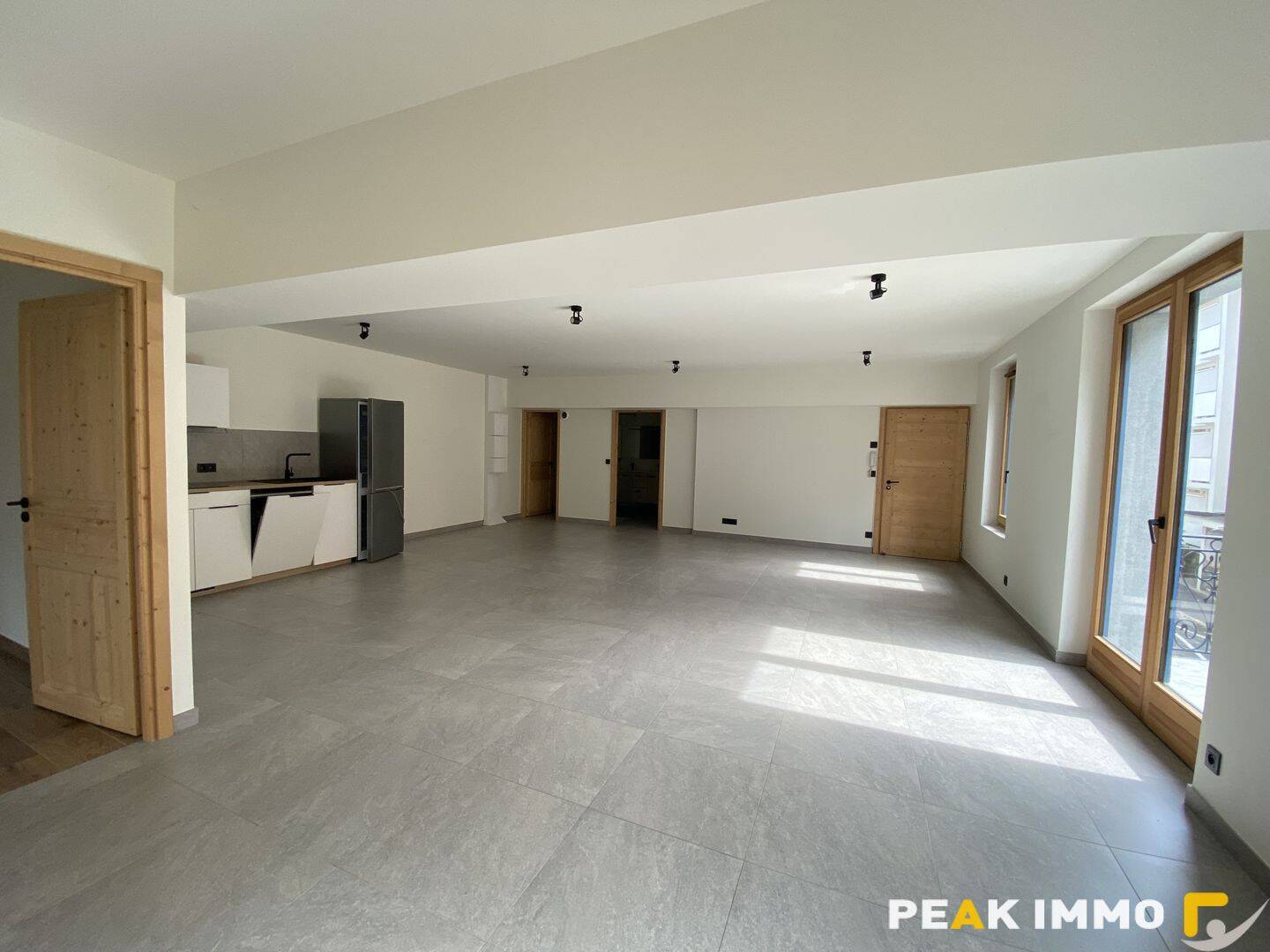 Appartement 4 pièces 86 m² · à Sallanches · 85,6 m² · 1 290 €/mois