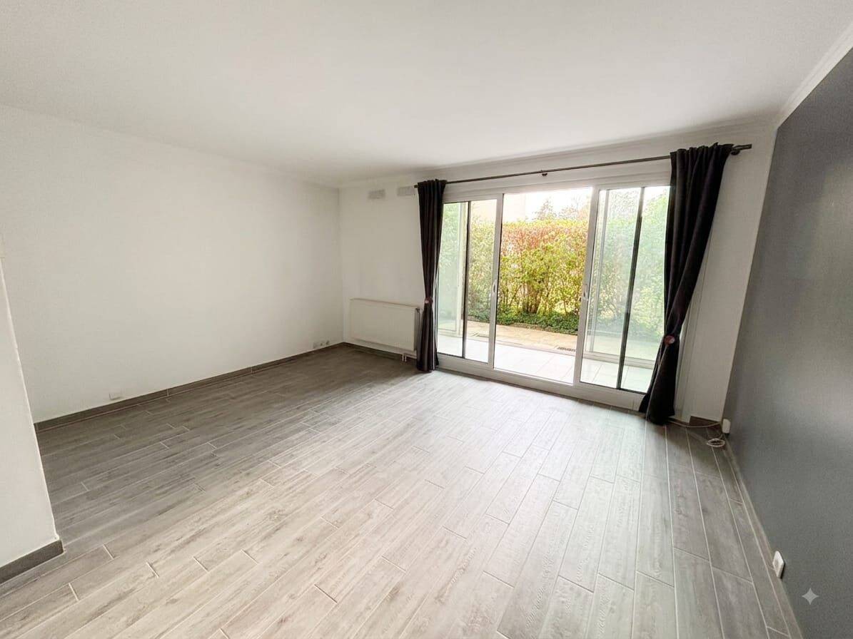 Appartement 4 pièces 92 m² · à Montigny-le-Bretonneux · 92 m² · 292 000 €