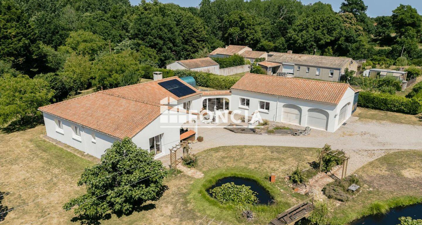 Maison 7 pièces 150 m² · à La Roche-sur-Yon · 150 m² · 435 000 €