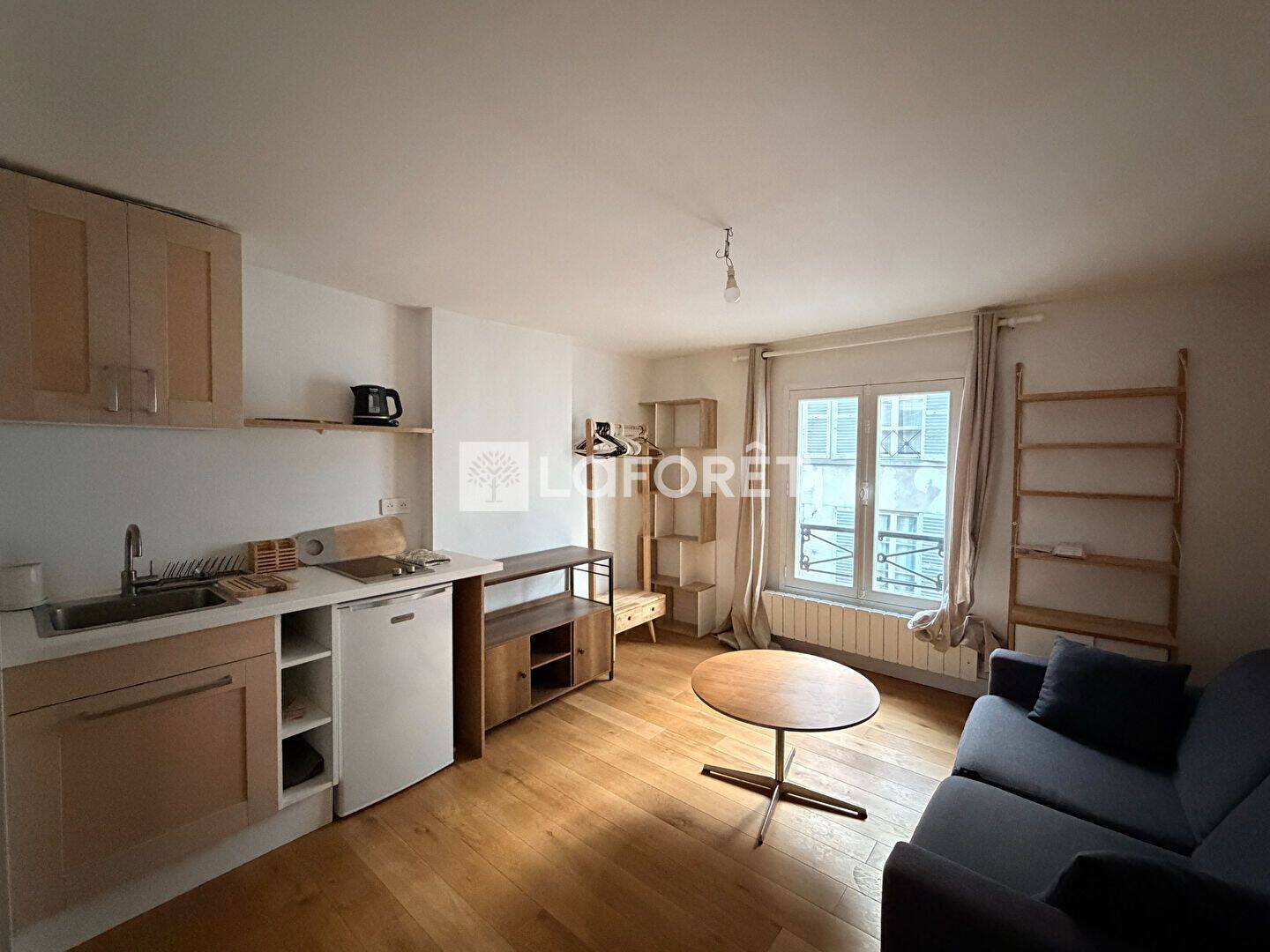 Appartement 1 pièce 15 m² · à Paris 9ème Arrondissement · 15 m² · 1 000 €