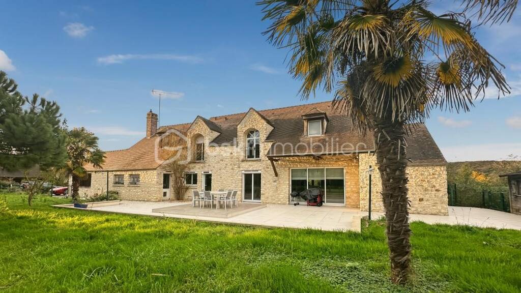 Demeure à vendre 759 000 € 8 pièces 5 chambres 264 m² 4 807 m² de terrain Janville-sur-Juine 91510