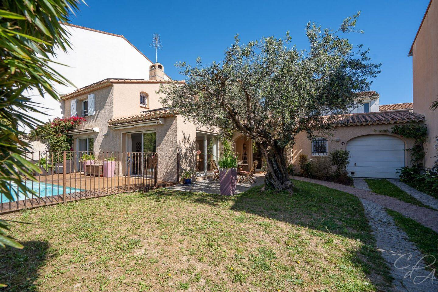 Maison 5 pièces 157 m² · à Perpignan · 157 m² · 398 000 €