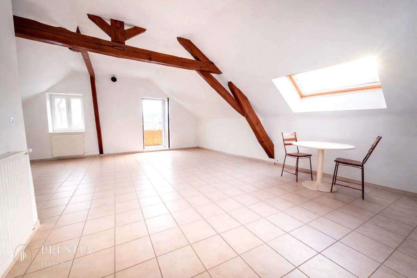 Appartement 4 pièces 130 m² · à Gex · 130 m² · 349 000 €