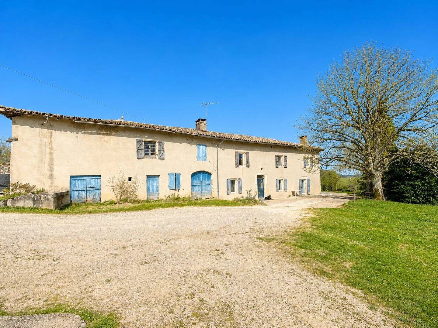 Maison 10 pièces 196 m² · à Gaillac · 196 m² · 695 000 €