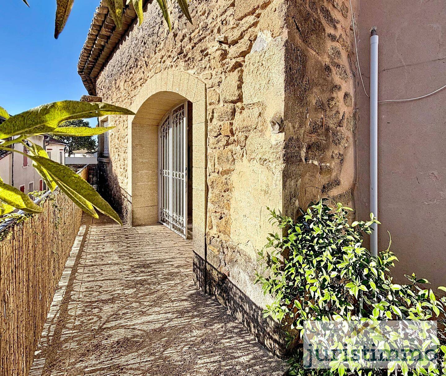 Maison 5 pièces 91 m² · à Sérignan-du-Comtat · 91 m² · 182 000 €