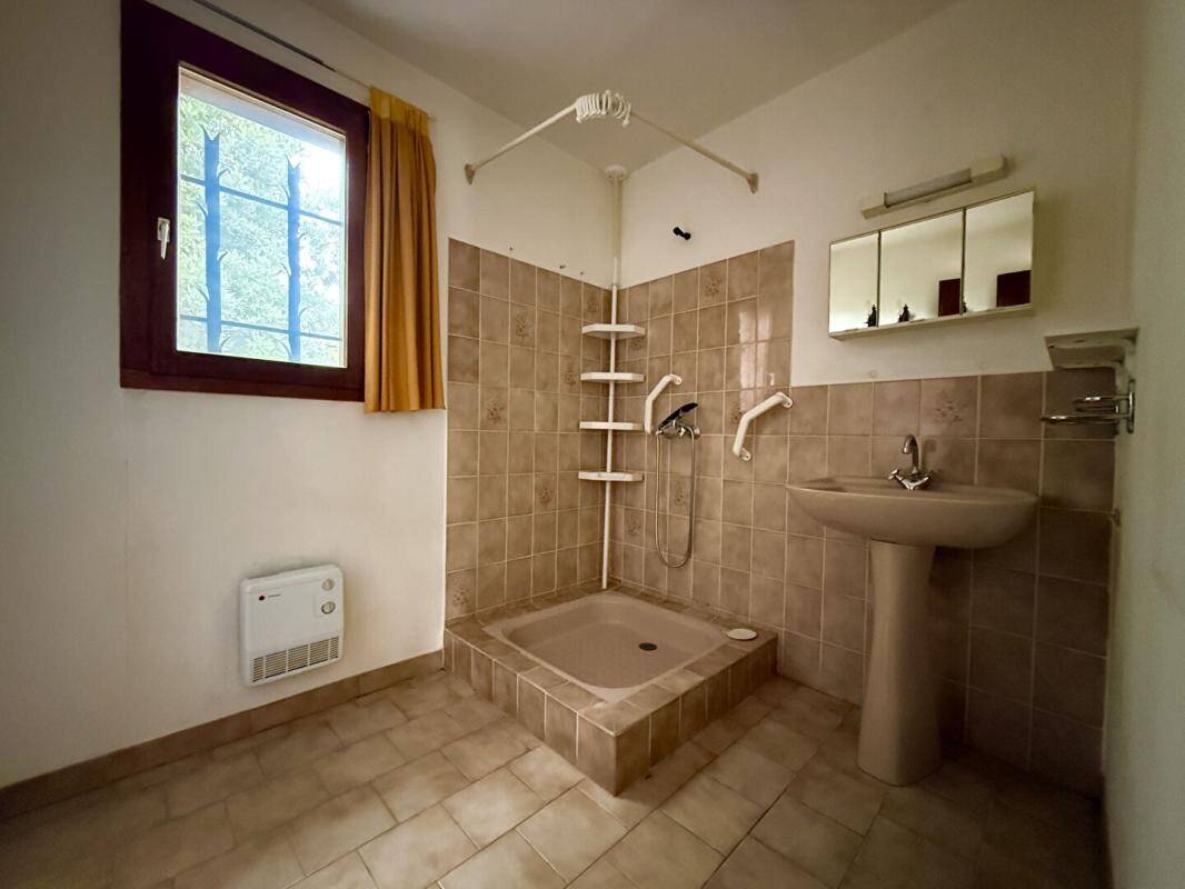Maison 3 pièces 64 m² · à Les Vans · 64 m² · 222 600 €