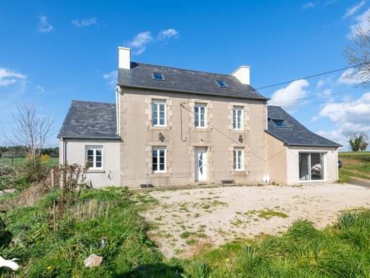 Maison à vendre 189 000 € 5 pièces 2 chambres 120 m² 2 056 m² de terrain Bodilis 29400