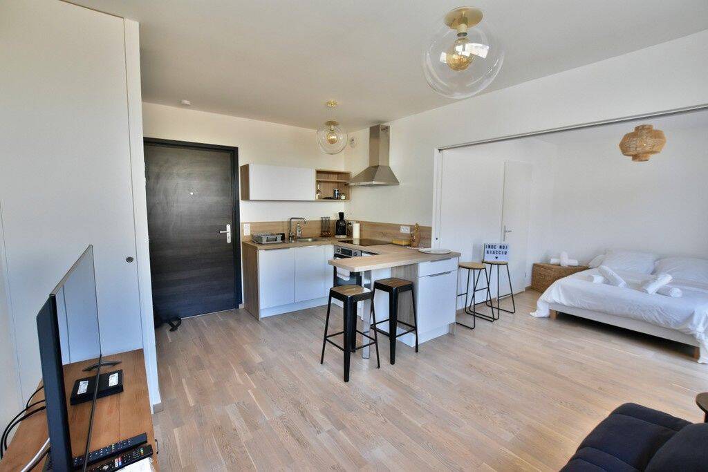 Appartement 2 pièces 35 m² · à Ajaccio · 35 m² · 710 €/mois