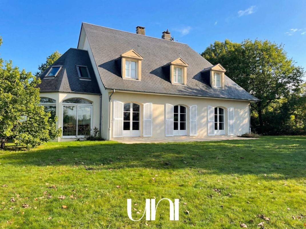 Maison 7 pièces 190 m² · à Rosel · 190 m² · 649 000 €