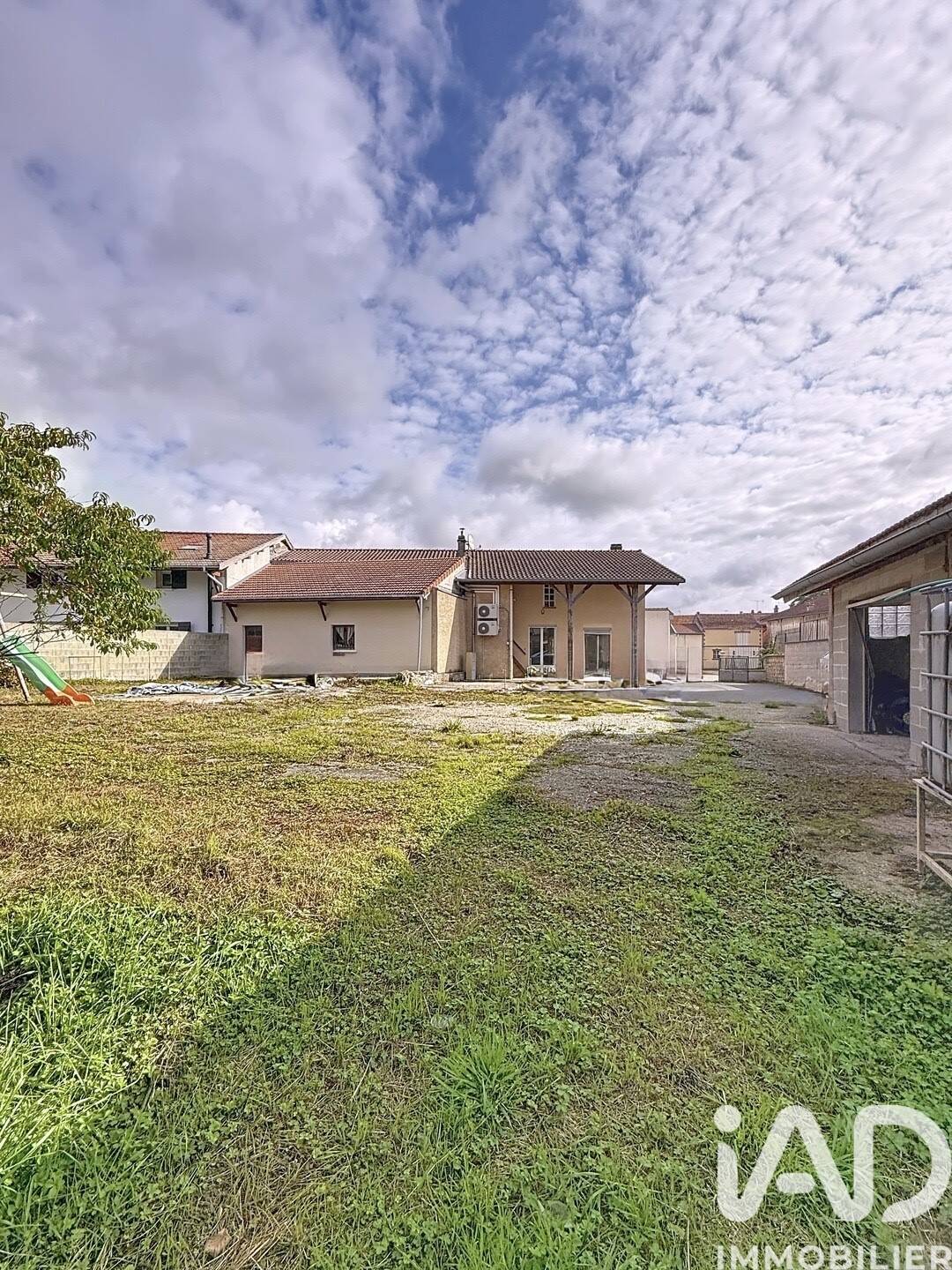 Maison 6 pièces 175 m² · à Couvrot · 175 m² · 129 500 €