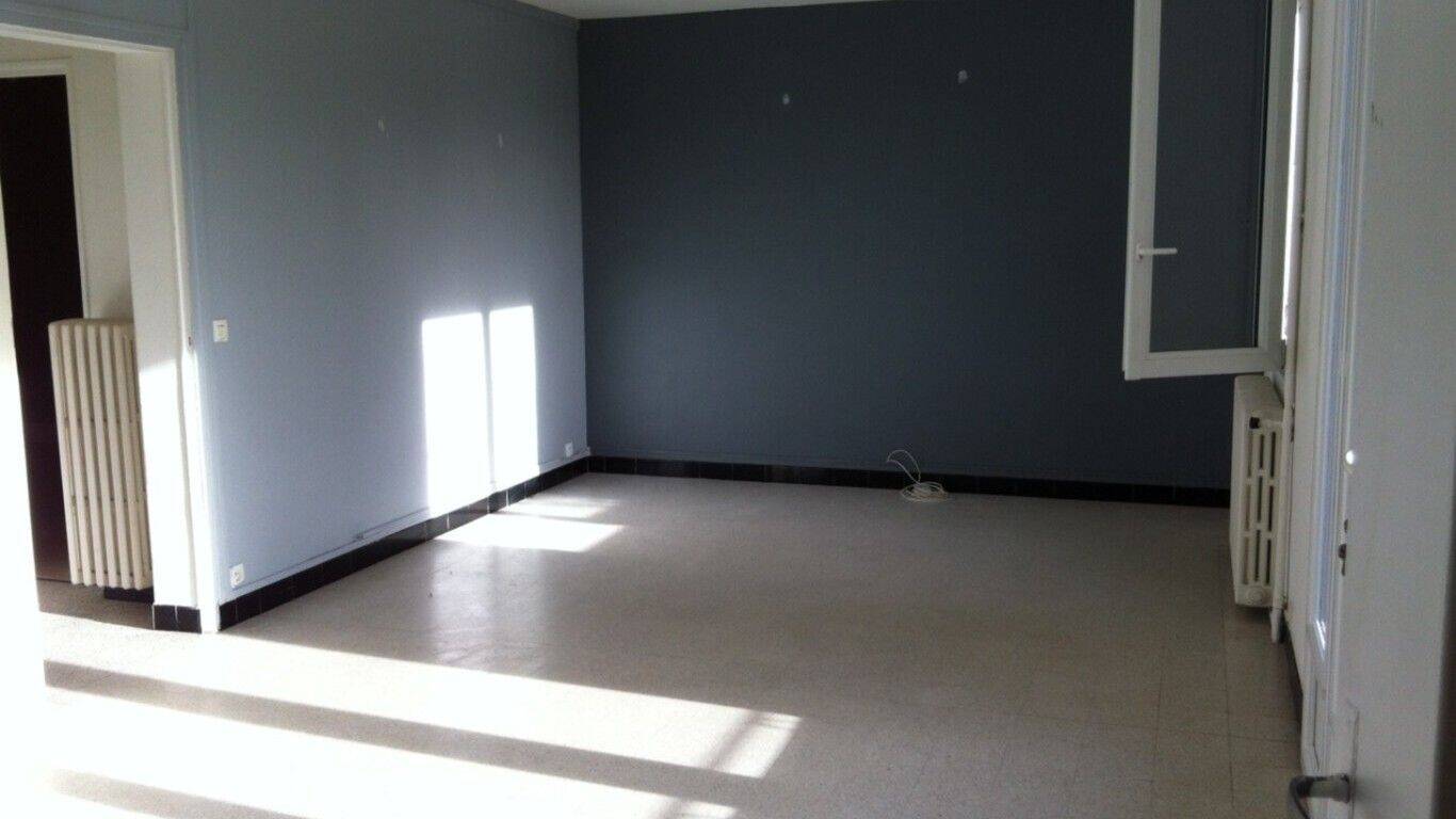 Appartement 2 pièces 65 m² · à Nogent-sur-Oise · 65 m² · 955 €
