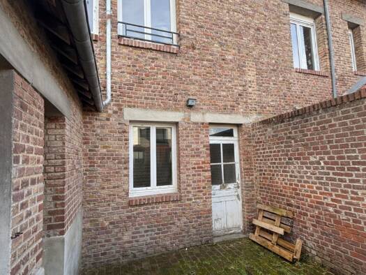 Maison à vendre 80 990 € 4 pièces 2 chambres 103 m² 3 383 m² de terrain Nord Ham 80400