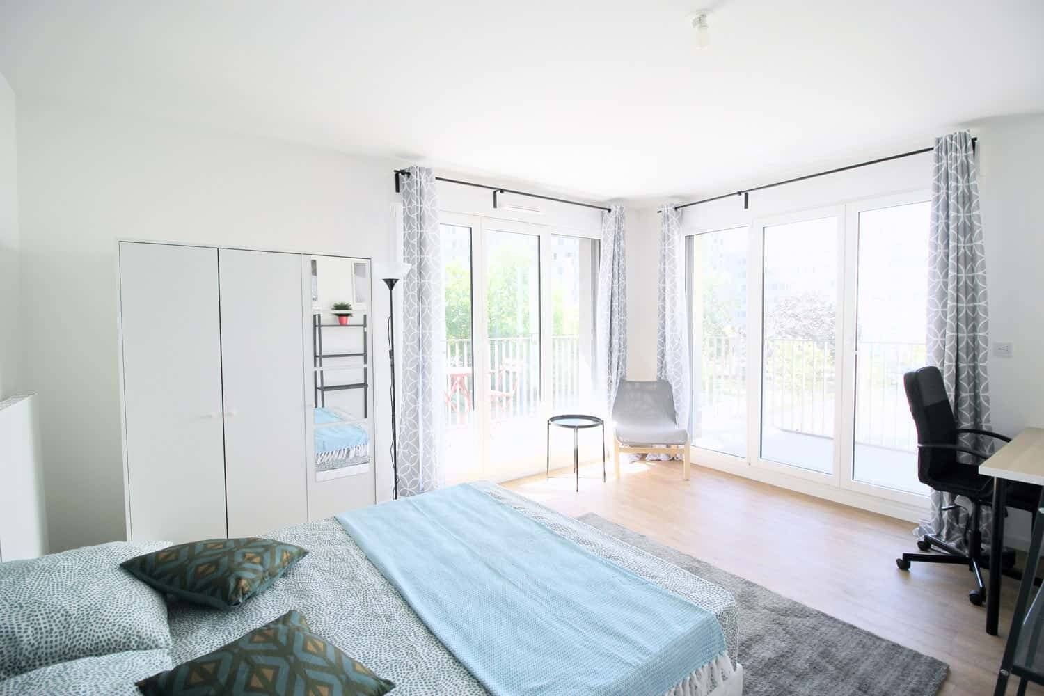 1 pièce 15 m² · à Clichy · 15 m² · 1 040 €
