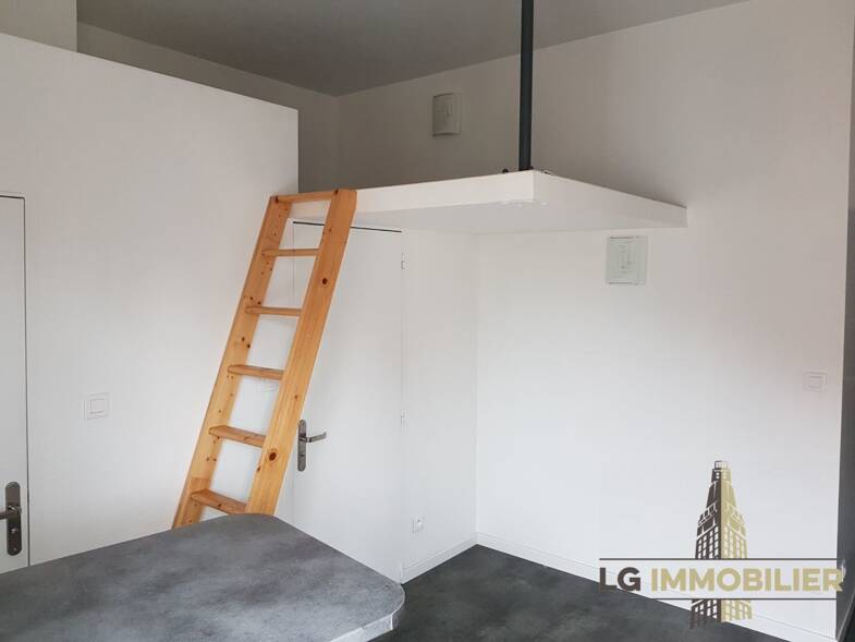 Appartement à louer 445 € 1 pièce 15,1 m² 1er étage Amiens 80000