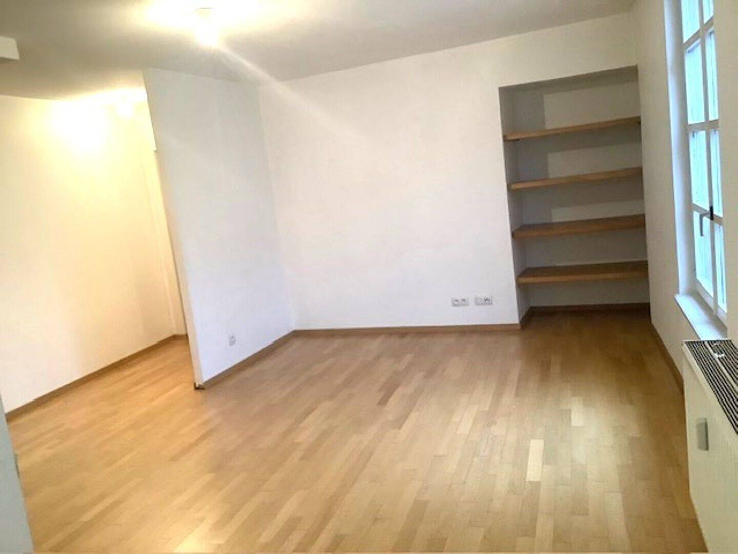 4 pièces 93 m² · à Strasbourg · 92,8 m² · 1 350 €