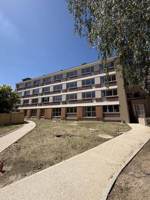 Appartement 2 pièces 56 m² · à Saint-Florentin · 56 m² · 680 €/mois