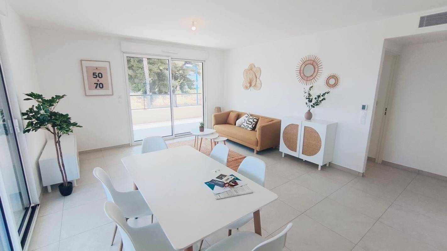 Appartement 3 pièces 65 m² · à Villeneuve-Loubet · 64,9 m² · 1 900 €