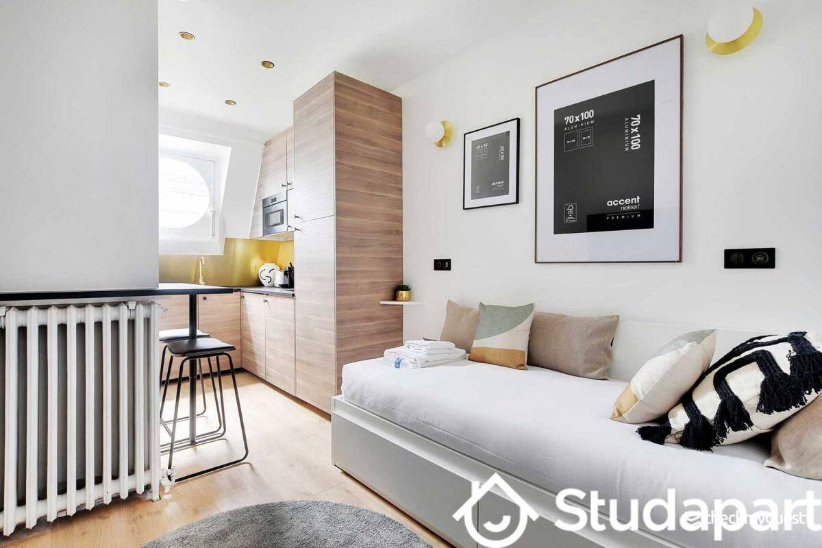 Appartement 1 pièce 10 m² · à Paris 16ème Arrondissement · 10 m² · 1 560 €/mois