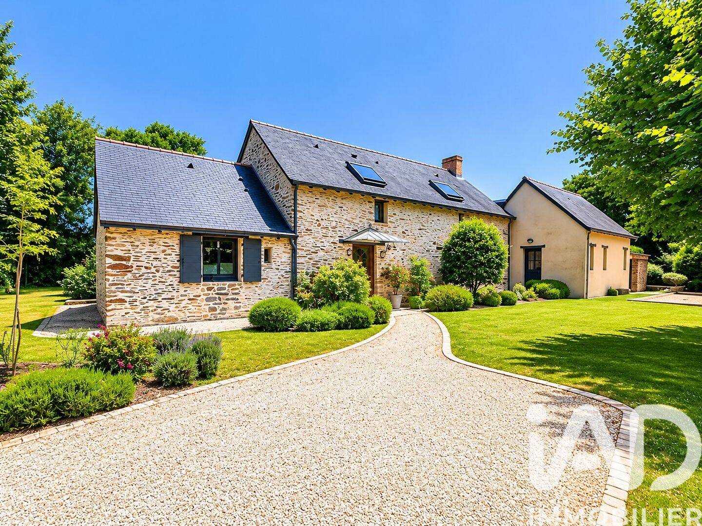 Maison 7 pièces 160 m² · à Carquefou · 160 m² · 641 700 €