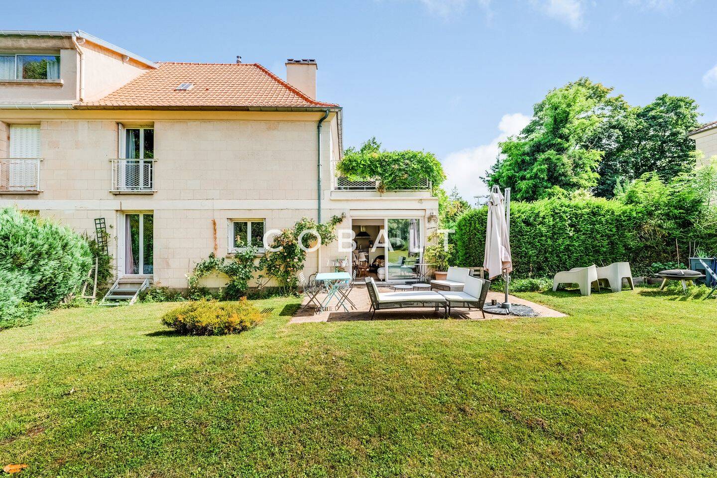 Maison 6 pièces 142 m² · à La Celle-Saint-Cloud · 142 m² · 745 000 €