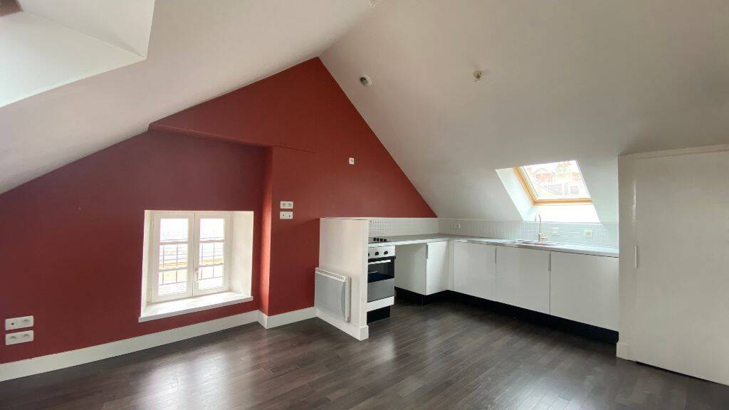 Appartement 2 pièces 28 m² · à Orléans · 28,4 m² · 606 €
