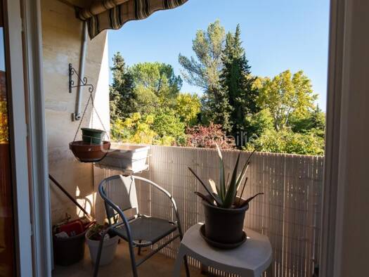 Appartement à vendre 285 000 € 3 pièces 2 chambres 76,7 m² Étage 1/5 Pont de Béraud Aix-en-Provence 13100
