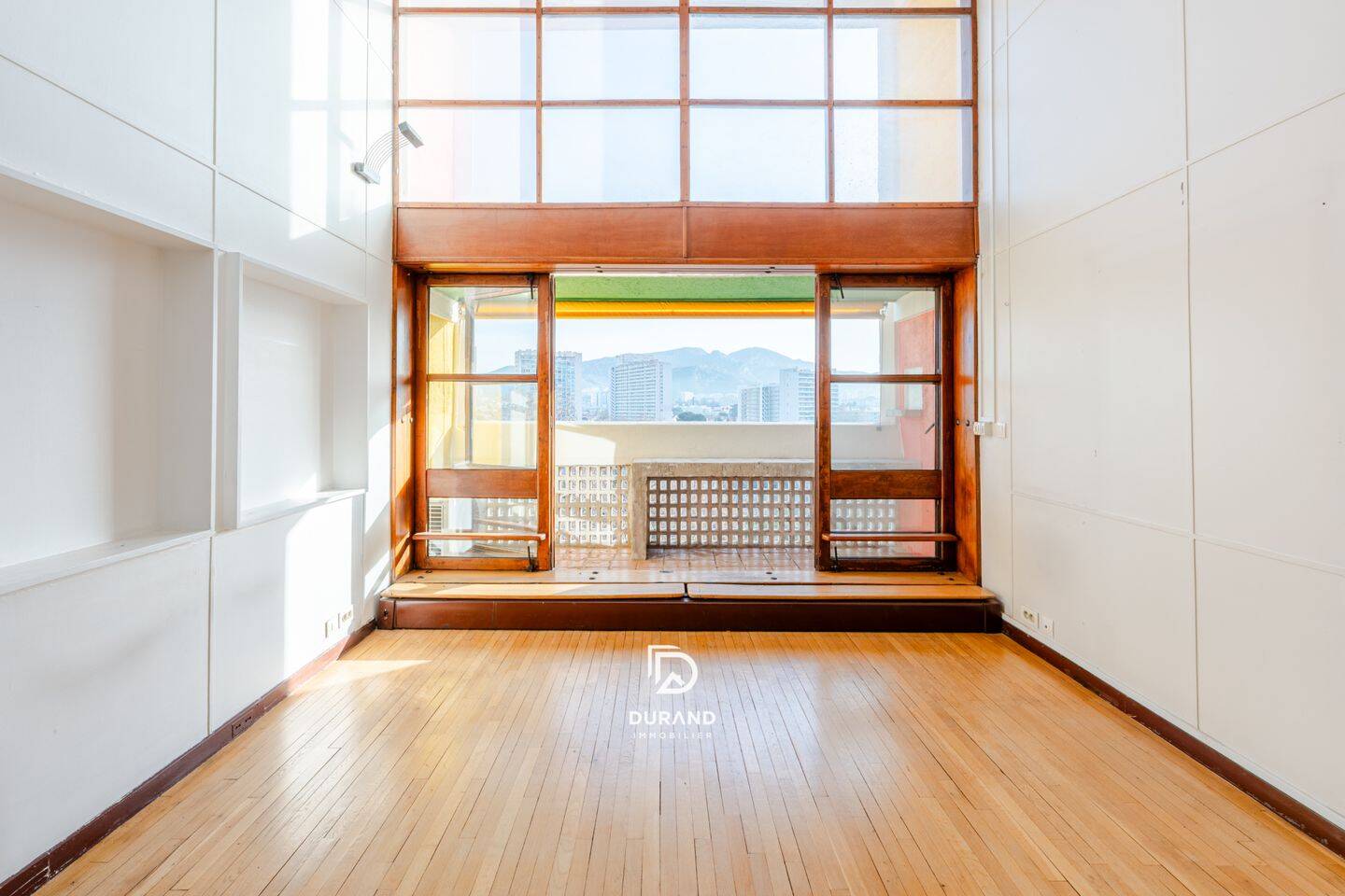 Appartement 4 pièces 90 m² · à Marseille 8ème Arrondissement · 90,3 m² · 550 000 €